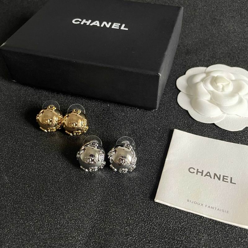 Chanel Earring 06yxs44